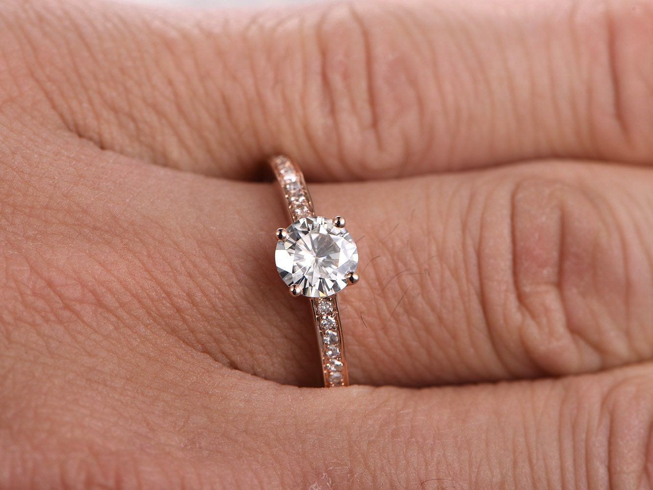 Bague en moissanite VVS taille ronde 6,5 mm, bague de fiançailles en moissanite, alliance en diamant, bague solitaire en moissanite en or rose 14 carats, bague de promesse