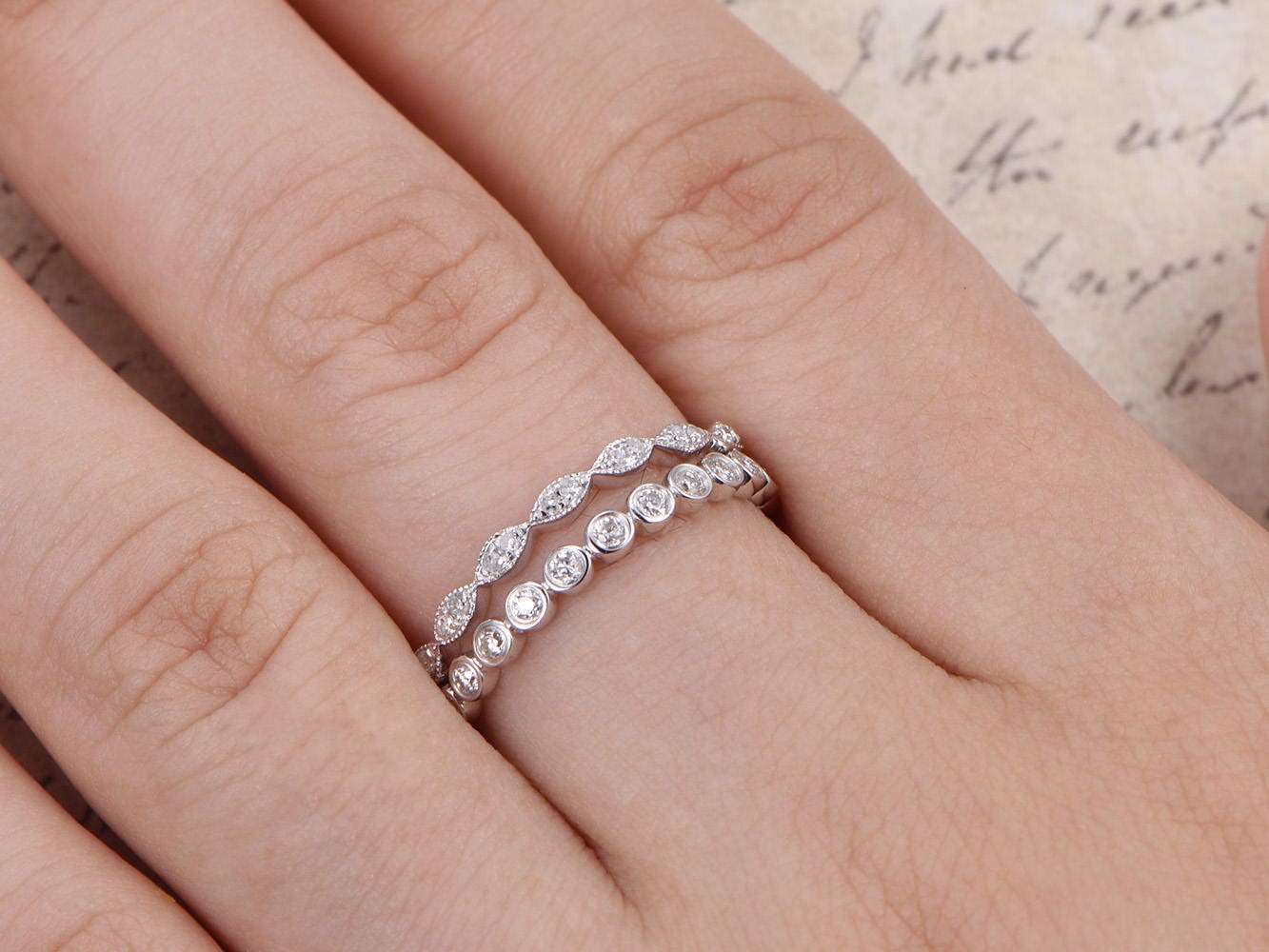 2pcs-diamond-wedding-band-14k-white-gold-art-deco-design