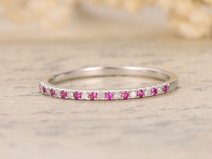 Alliance demi-éternité en rubis, bague de fiançailles en rubis, alliance pavée de rubis et de diamants, bague de mariage en or blanc 14 carats