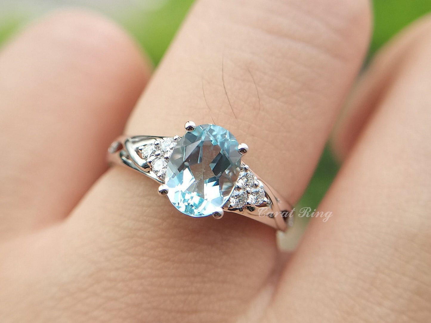 6x8mm-oval-cut-aquamarine-engagement-ring-14k-white-gold-twisted-shank
