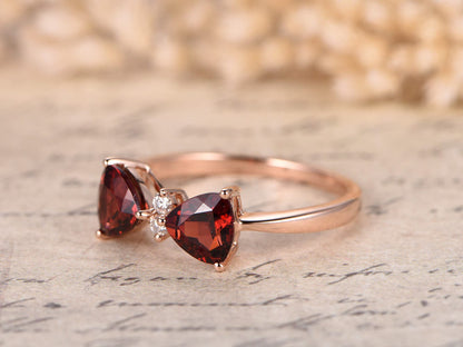 5mm-trillion-cut-garnet-engagement-ring-14k-rose-gold-bow-design-double-gemstone-diamond-accent-plain-band