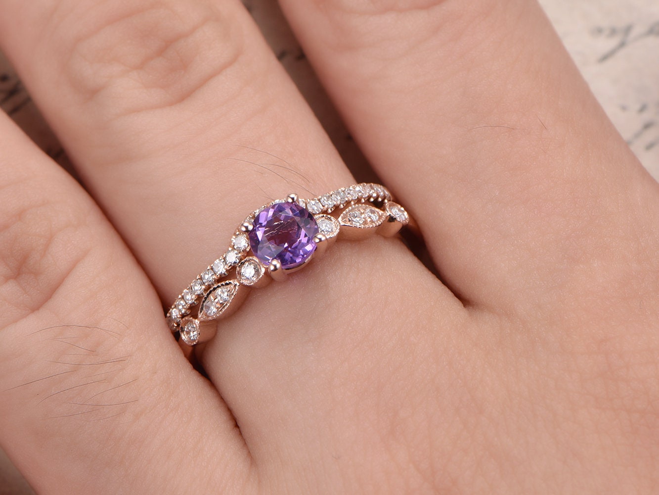 Ensemble de bagues de fiançailles en améthyste, alliance demi-éternité en or rose 14 carats et diamants, bague de mariage avec améthyste de 5 mm.