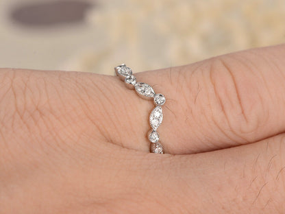 curved-diamond-wedding-band-14k-white-gold-half-eternity-art-deco-v-shaped-band
