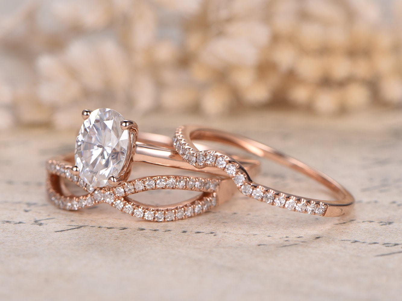 6x8mm-oval-moissanite-engagement-ring-set-3pcs-twist-band-curved-matching-band-solitaire-design