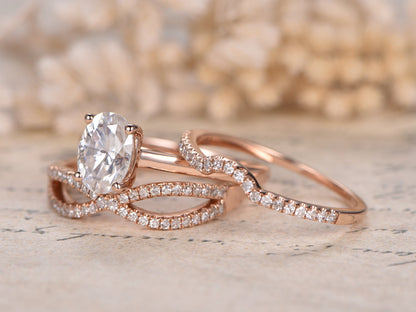 6x8mm-oval-moissanite-engagement-ring-set-3pcs-twist-band-curved-matching-band-solitaire-design