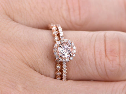 5mm-round-cut-morganite-engagement-ring-set-2pcs-14k-rose-gold-diamond-halo-full-eternity-matching-band