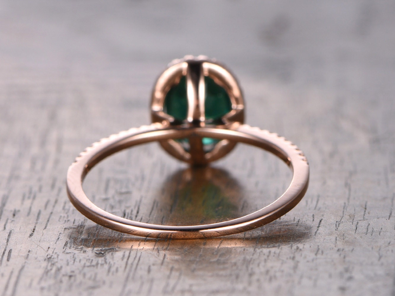 Bague de fiançailles en or rose 14 carats, émeraude ovale 6x8 mm, pierre de naissance de mai, alliance sertie de griffes.