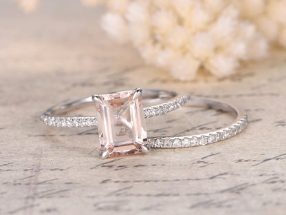 Bague en morganite taille émeraude 6-8 mm, ensemble de bagues en morganite taille émeraude, bague de fiançailles en morganite, alliance fine en diamant assortie, ensemble de mariage