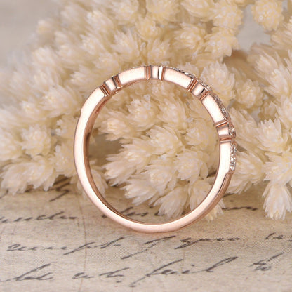Bague de mariage Art Déco antique en or rose 14 carats, sertie de diamants, idéale pour la Saint-Valentin. Bague d'anniversaire, demi-alliance, sertie clos, bague empilable, cadeau pour la mère.