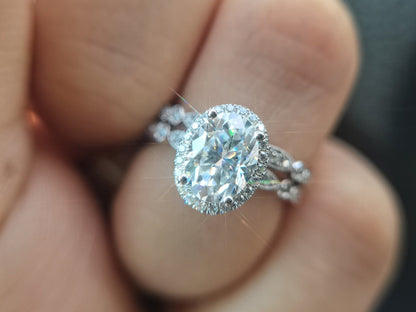 Bague en or blanc avec moissanite VVS 6x8 mm, bague de fiançailles ovale en moissanite 1,5 ct, alliance en or rose 14 carats avec halo de moissanite pour femme