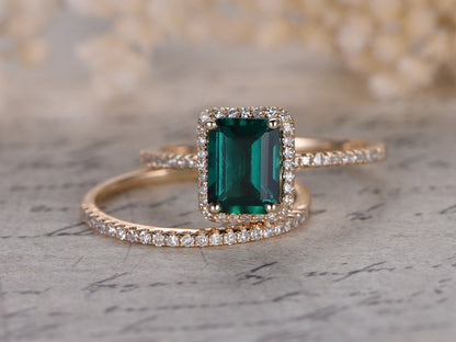 Bague de fiançailles en or jaune 14 carats avec émeraude 6x8 mm, pierre de naissance de mai, bague de fiançailles taille émeraude et alliance en diamants.