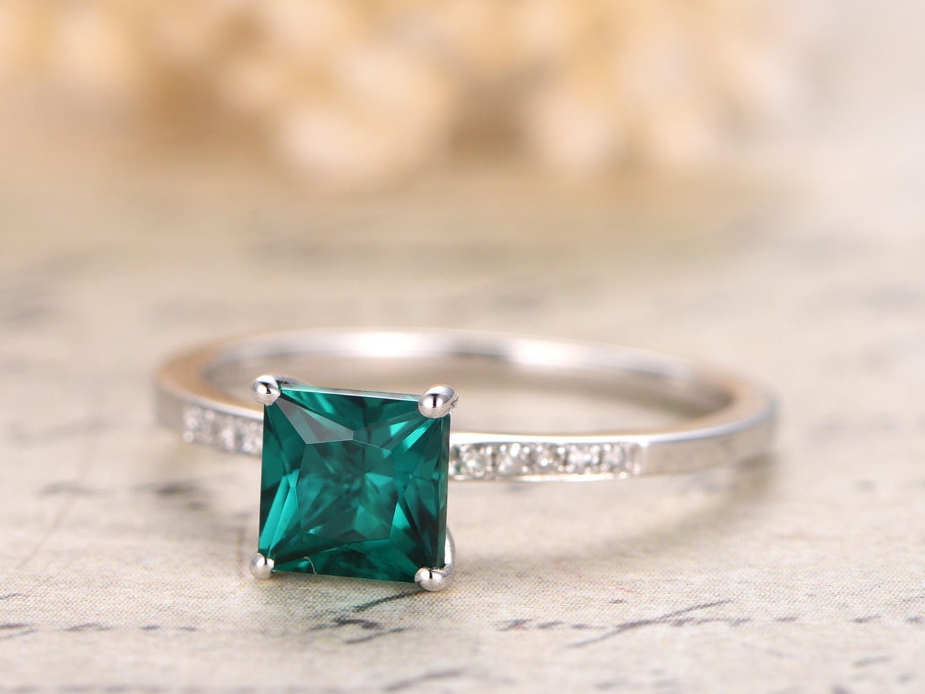 6mm-princess-cut-emerald-engagement-ring-14k-white-gold-may-birthstone-diamond-band