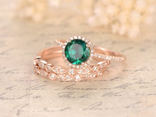 7mm-round-cut-emerald-engagement-ring-set-3pcs-14k-rose-gold-diamond-halo-2-art-deco-bands