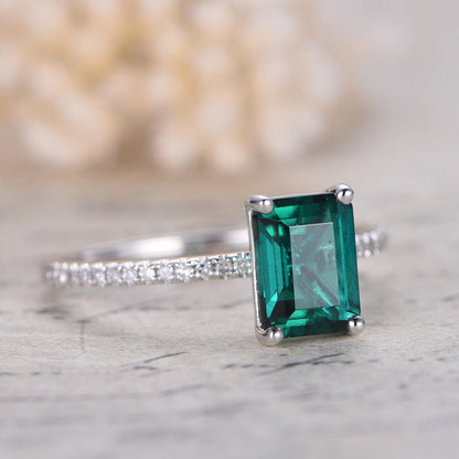 Bague de fiançailles en or blanc 14 carats avec émeraude 6x8 mm, pierre de naissance de mai, bague de mariage Art déco, demi-alliance sertie de diamants, bague de promesse unique