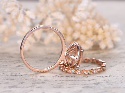 Bague en or rose 14 carats sertie d'une morganite ronde de 8 mm, alliance sertie de diamants et sertie de diamants taille marquise.