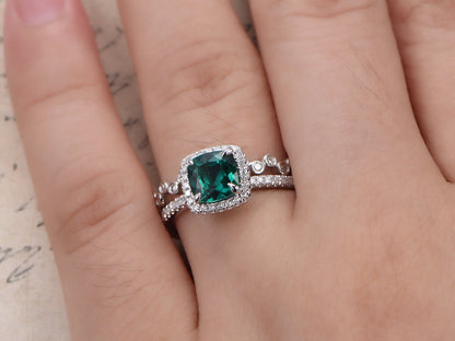 6mm-cushion-cut-emerald-engagement-ring-set-2pcs-14k-white-gold-diamond-matching-band-may-birthstone