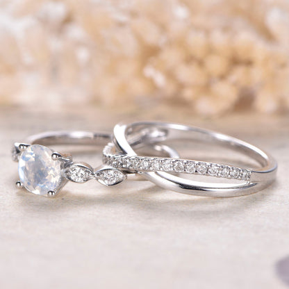 6mm-round-cut-moonstone-engagement-ring-set-2pcs-14k-white-gold-art-deco-solitaire-infinity-diamond-band
