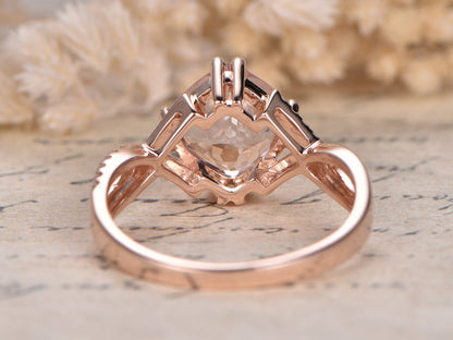 8mm-cushion-cut-morganite-engagement-ring-14k-rose-gold-diamond-twist-band-split-shank