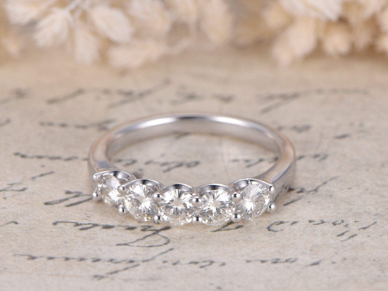 Alliance en moissanite, demi-alliance en or blanc 14 carats, bague de fiançailles en moissanite, bague empilable, bague en moissanite de 3 mm, bague décorative en moissanite