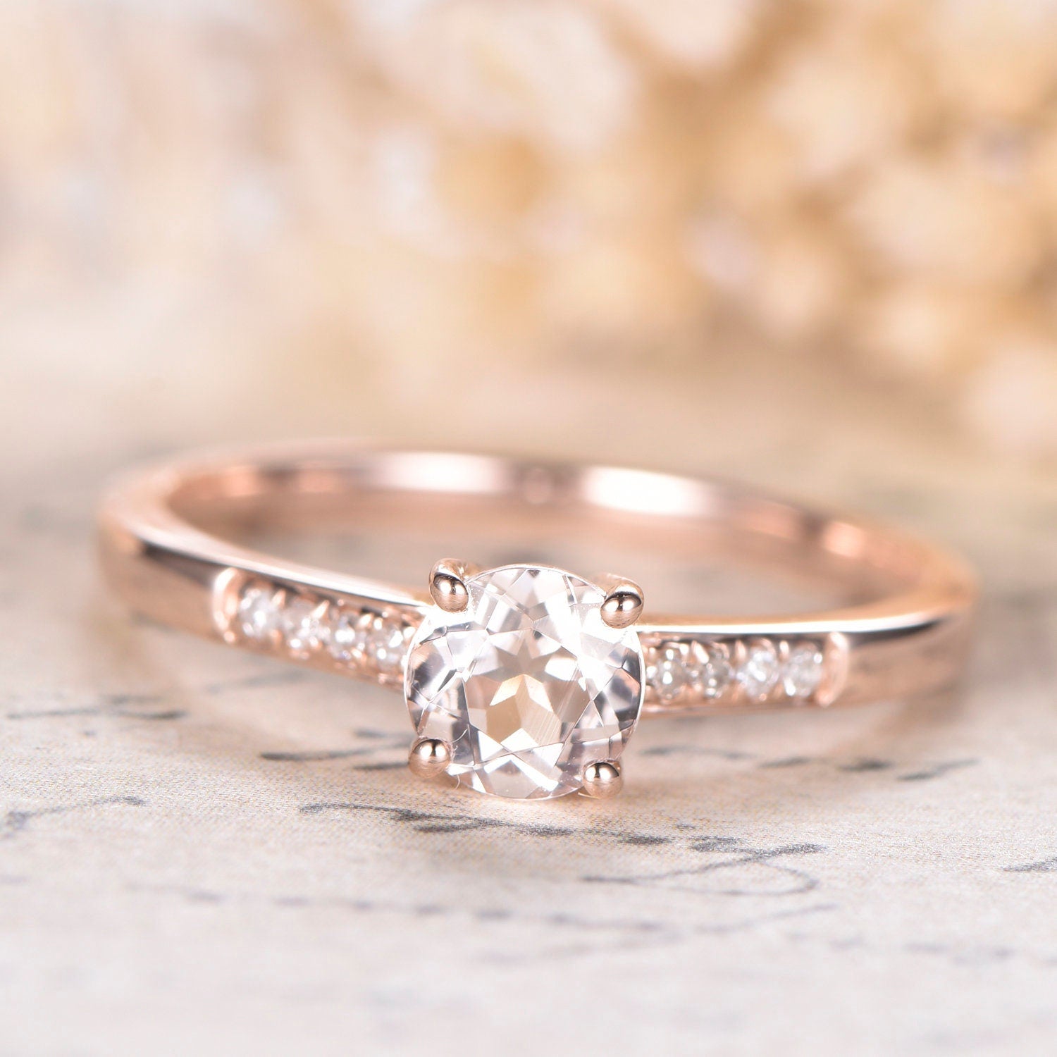 5mm-round-cut-morganite-engagement-ring-14k-rose-gold-diamond-band-solitaire-design