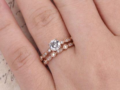 5mm-round-cut-moissanite-engagement-ring-set-2pcs-14k-rose-gold-solitaire-diamond-matching-band
