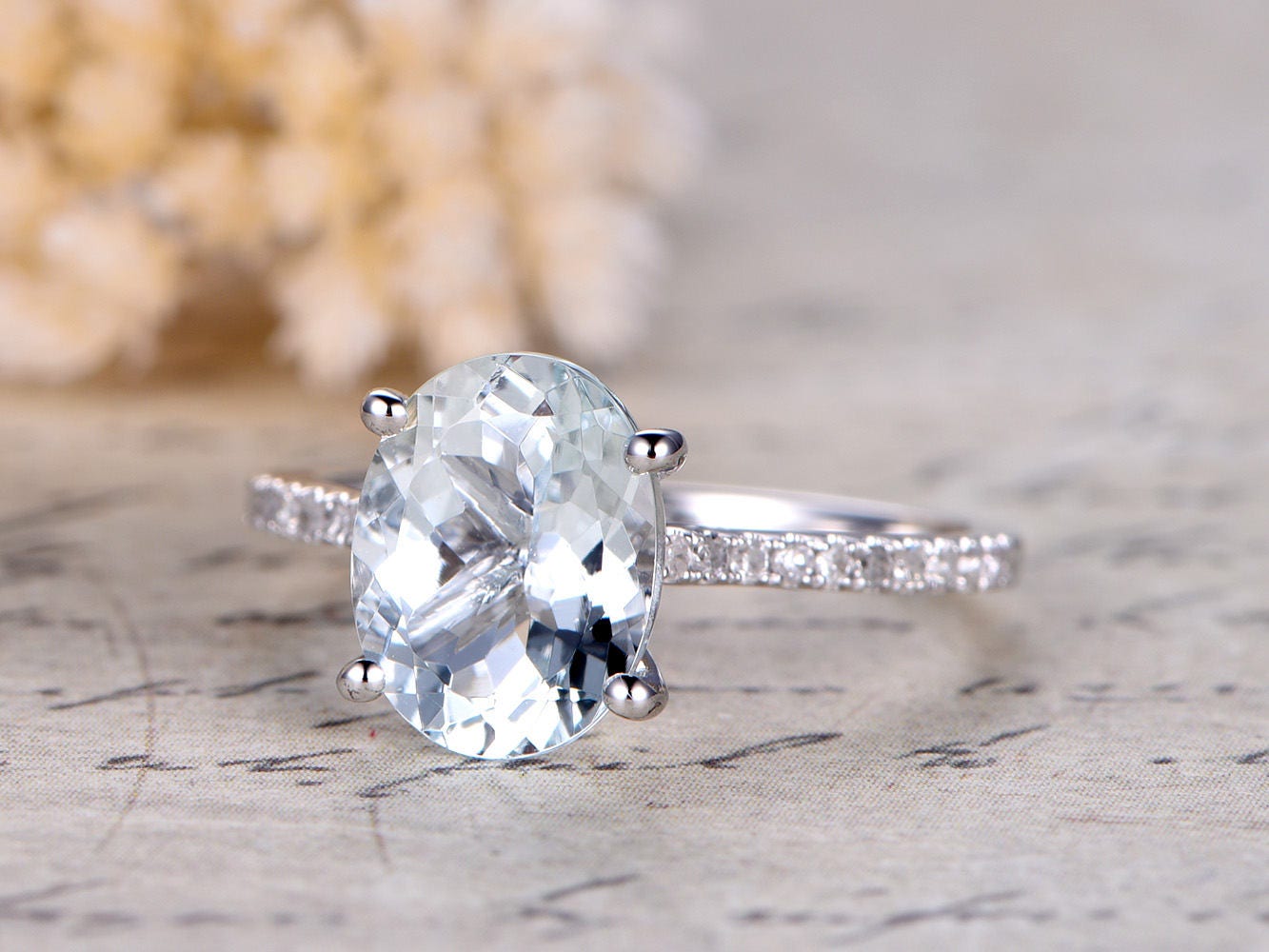 Bague de fiançailles en or blanc 14 carats massif, sertie d'une aigue-marine ovale de 9 x 11 mm, demi-alliance sertie de diamants, bague de promesse, style cathédrale, pavé de billes