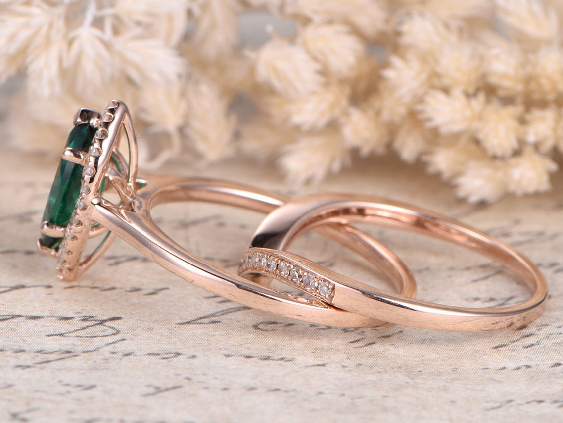 5x10mm-marquise-cut-emerald-engagement-ring-set-2pcs-14k-rose-gold-diamond-halo-plain-band-2pcs-curved-v-band