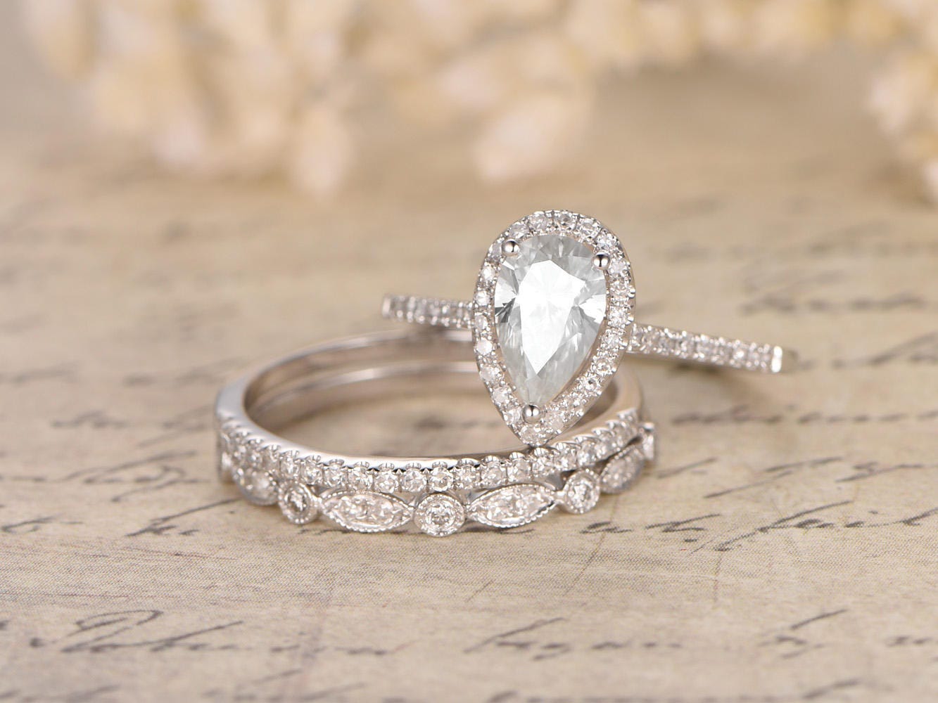 5x7mm-pear-cut-moissanite-engagement-ring-set-3pcs-14k-white-gold-diamond-side-stone-ring-two-matching-band