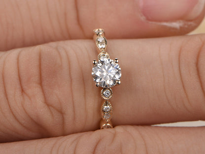 Bague de fiançailles en moissanite, moissanite taille ronde 5 mm, style Art déco, alliance en or jaune 14 carats, bague délicate, style vintage