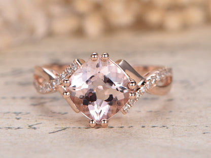 8mm-cushion-cut-morganite-engagement-ring-14k-rose-gold-diamond-twist-band-split-shank