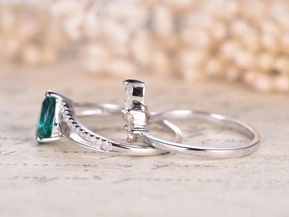 5x7mm Pear Cut Emerald Engagement Ring Set 2pcs 14K White Gold Diamond Split Shank | Topaz Curved Matching Band