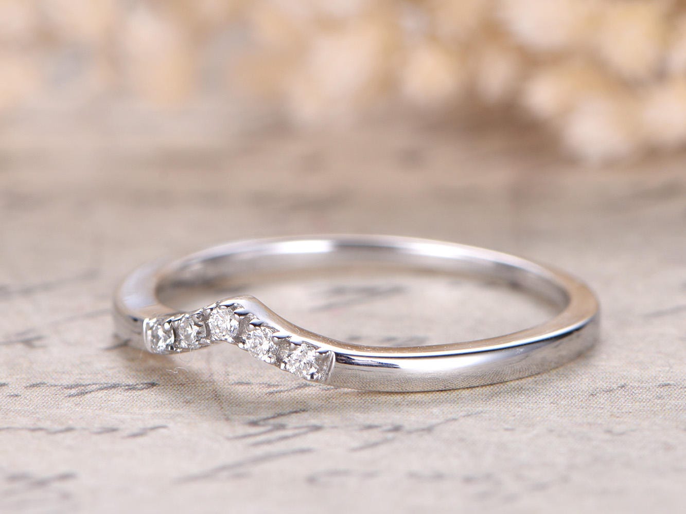 Alliance demi-éternité en or blanc massif 14 carats sertie de diamants, bague d'anniversaire en diamants, style Art déco, bague assortie.
