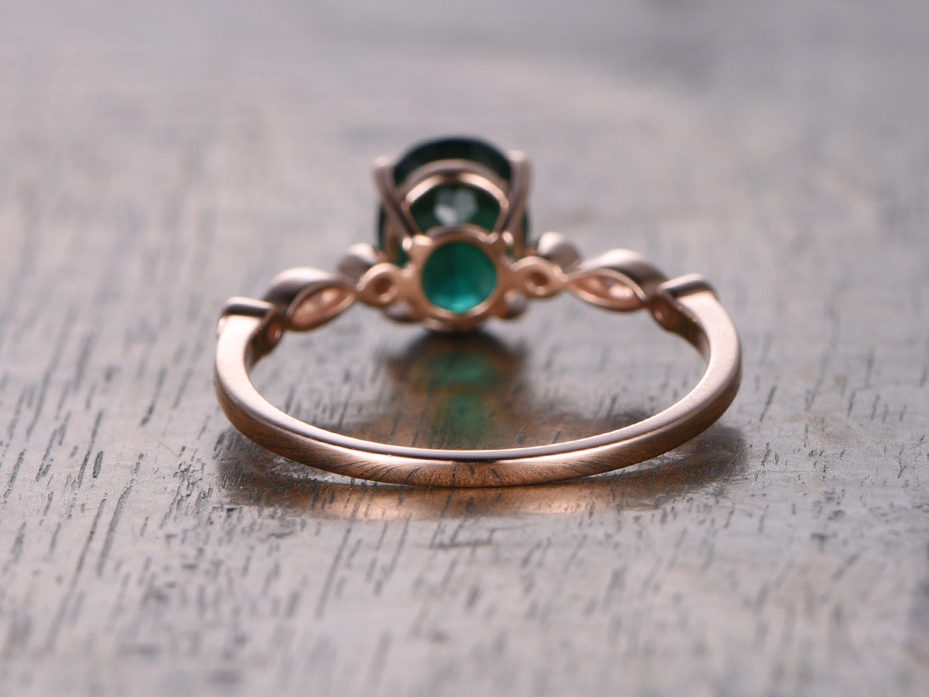 6x8mm-oval-cut-emerald-engagement-ring-14k-rose-gold-solitaire-diamond-art-deco-design