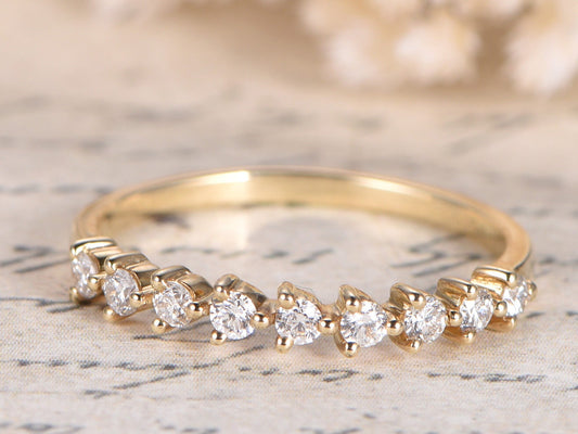 Alliance en or jaune 14 carats sertie de diamants, bague d'éternité, bague de fiançailles, bague empilable, bague sertie de diamants à griffes, alliance d'éternité avec diamants taille brillant