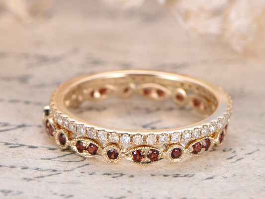 Ensemble d'alliances en or jaune 14 carats avec diamants, bague de fiançailles, alliances empilables, bague grenat, ensemble de 2 alliances éternité, bague d'anniversaire pour femme