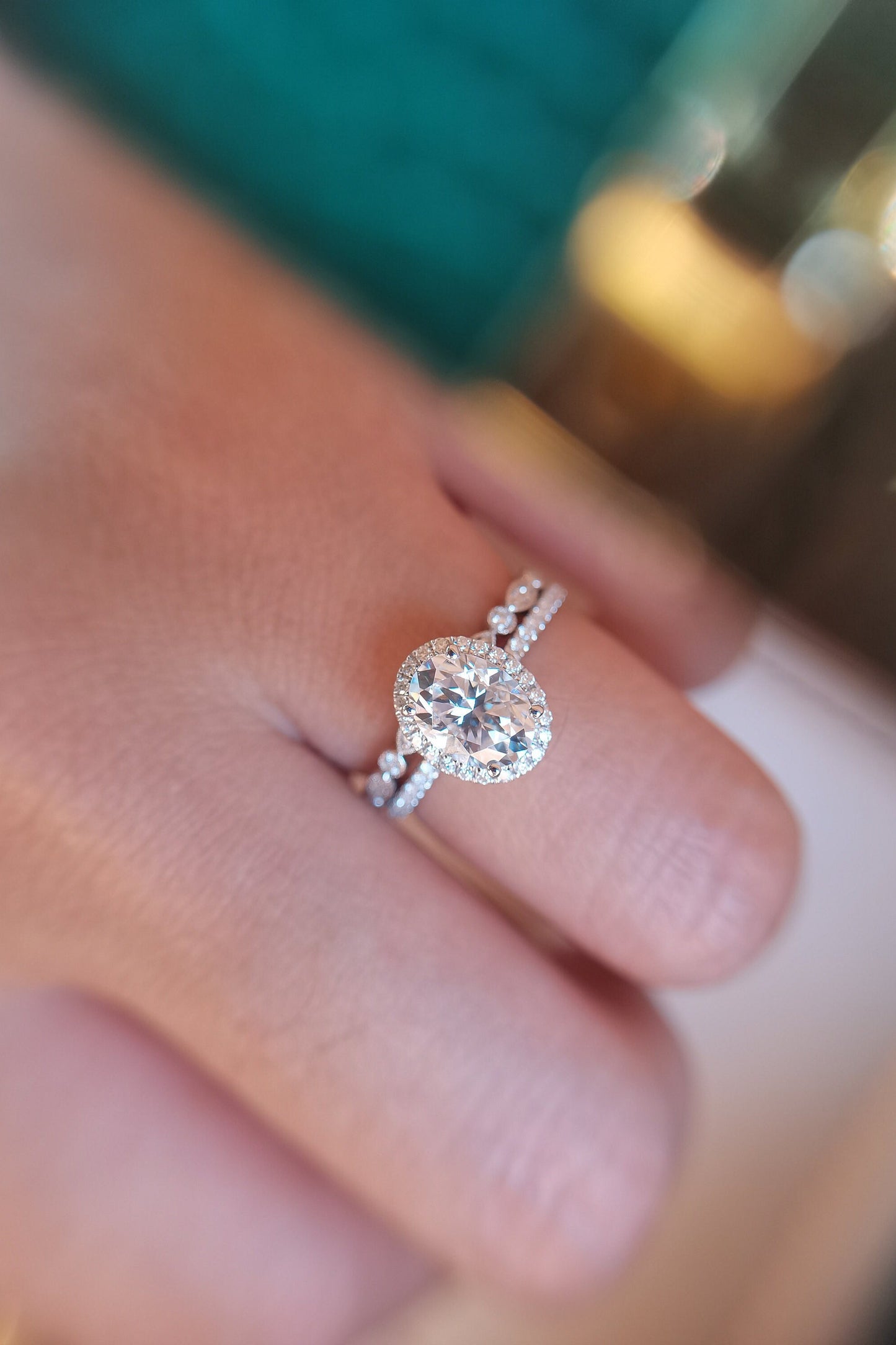 Ensemble de bagues de fiançailles en moissanite ovale, or blanc, alliance en moissanite 6x8 mm, bague de mariage en diamant, bagues en moissanite, ensemble de 2 bagues vintage