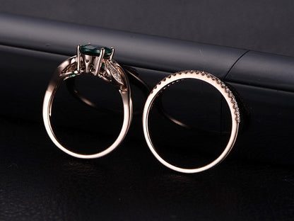 6x8mm-oval-cut-emerald-engagement-ring-set-2pcs-14k-rose-gold-diamond-band-thin-matching-band