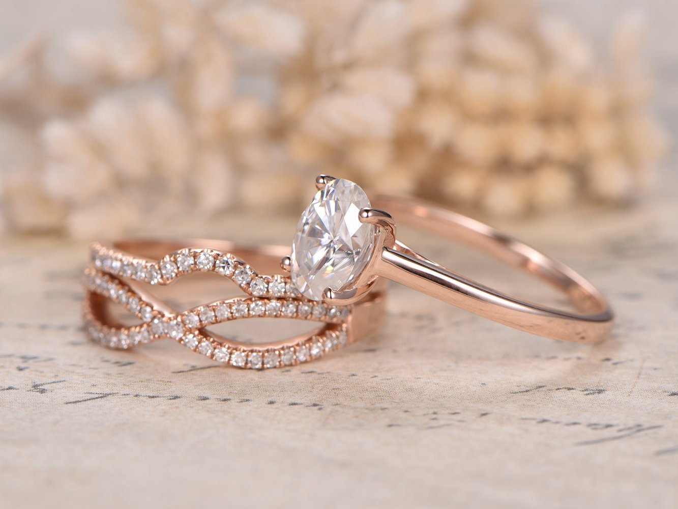 6x8mm-oval-moissanite-engagement-ring-set-3pcs-twist-band-curved-matching-band-solitaire-design