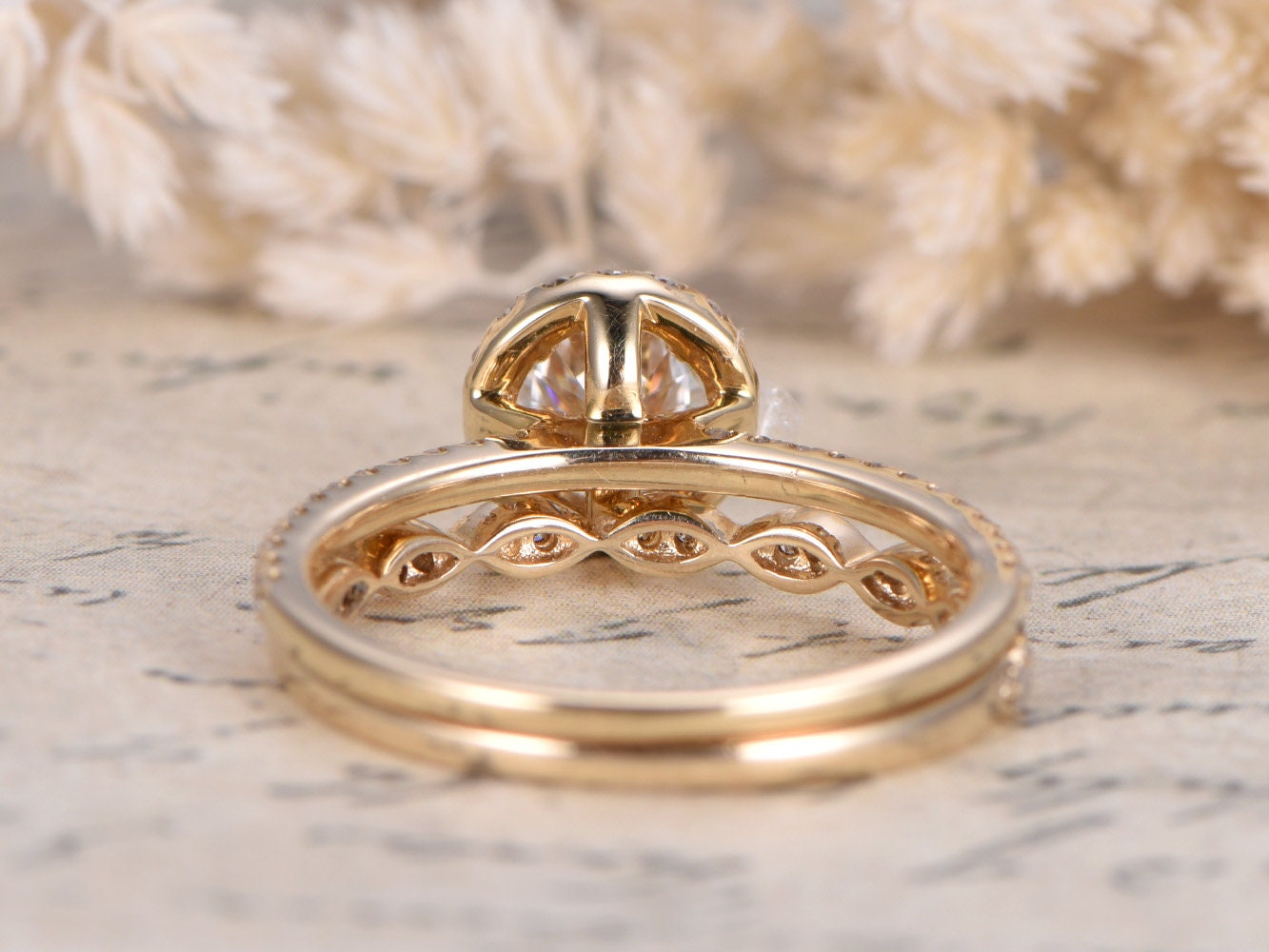 5mm-round-cut-moissanite-ring-set-2pcs-14k-yellow-gold-diamond-halo-design-art-deco-matching-band