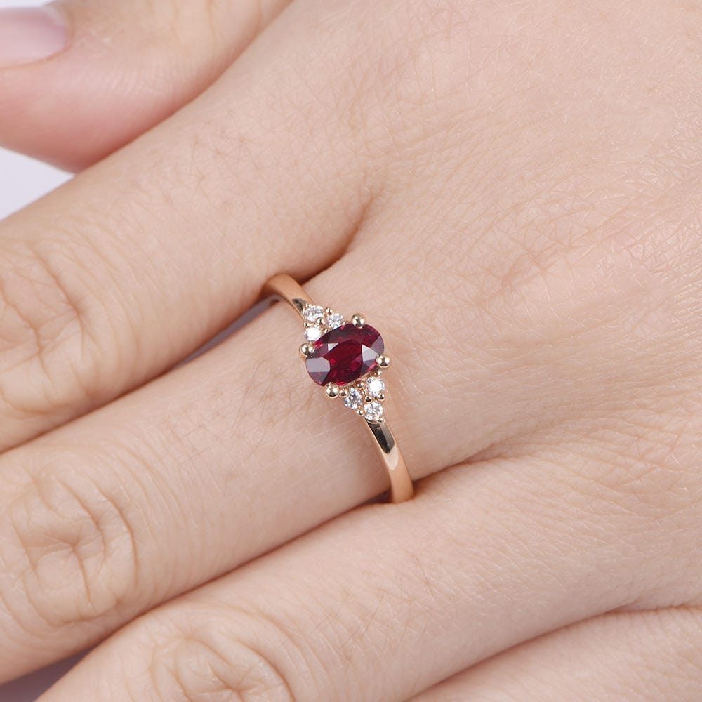 Bague de fiançailles en or rose 14 carats avec rubis rouge VS, anneau simple, bague de promesse en diamant, bague avec rubis ovale traité en laboratoire, alliance en diamant.