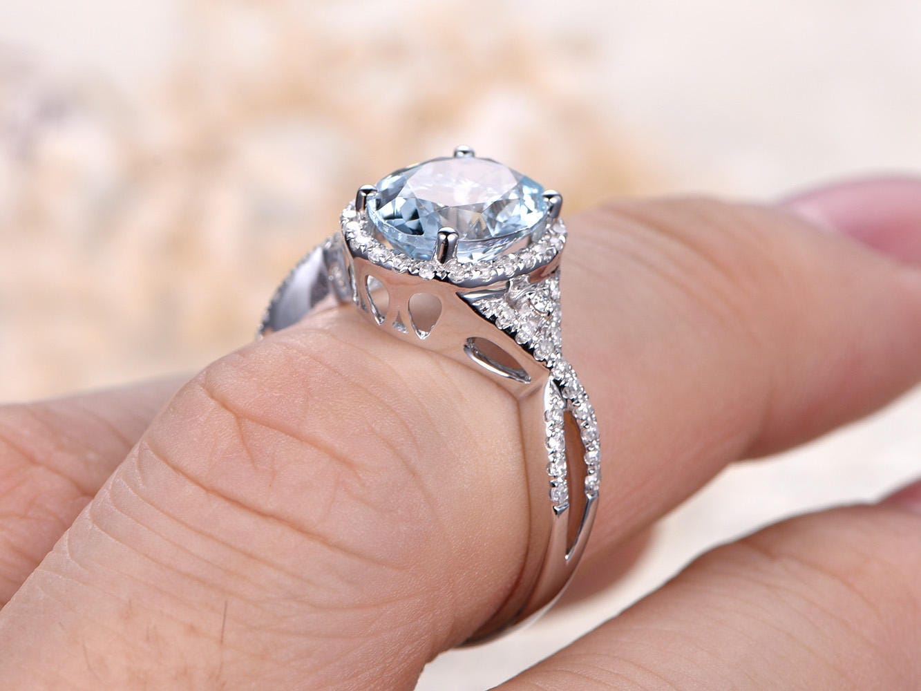 8x10mm-oval-cut-aquamarine-engagement-ring-14k-white-gold-diamond-halo-split-band
