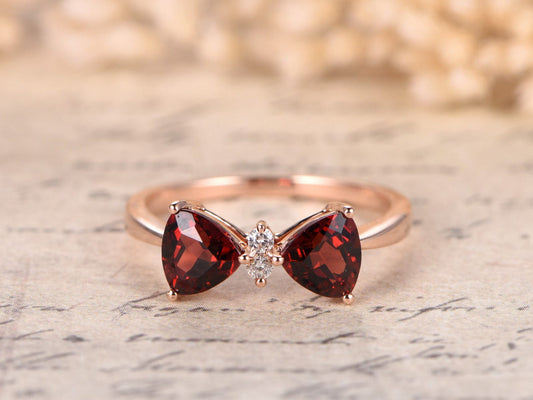 5mm-trillion-cut-garnet-engagement-ring-14k-rose-gold-bow-design-double-gemstone-diamond-accent-plain-band