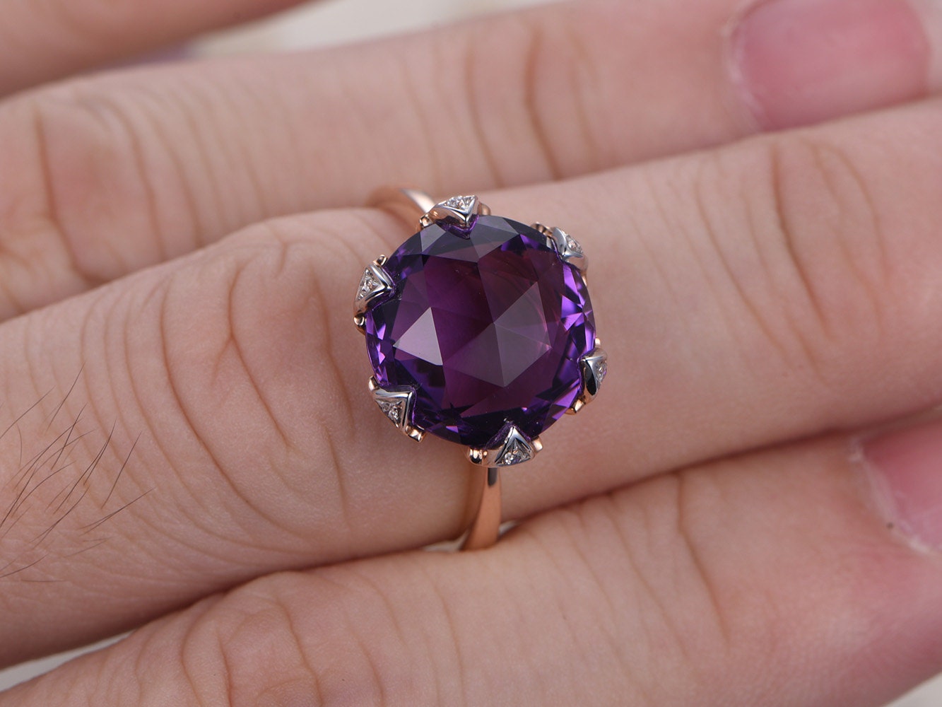 12mm-round-cut-amethyst-engagement-ring-14k-rose-gold-and-white-gold-diamond-accent-february-birthstone-plain-band