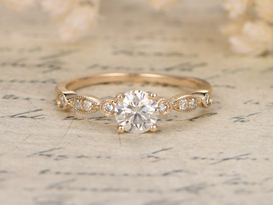 Bague de fiançailles en moissanite, moissanite taille ronde 5 mm, style Art déco, alliance en or jaune 14 carats, bague délicate, style vintage
