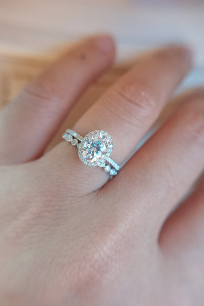 Ensemble de bagues de fiançailles en moissanite ovale, or blanc, alliance en moissanite 6x8 mm, bague de mariage en diamant, bagues en moissanite, ensemble de 2 bagues vintage