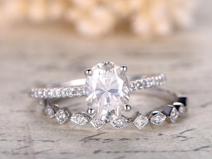 Ensemble de bagues en moissanite ovale 6x8, bague de fiançailles vintage en or blanc 14 carats massif et moissanite, 2 alliances en diamant, demi-alliance en diamant