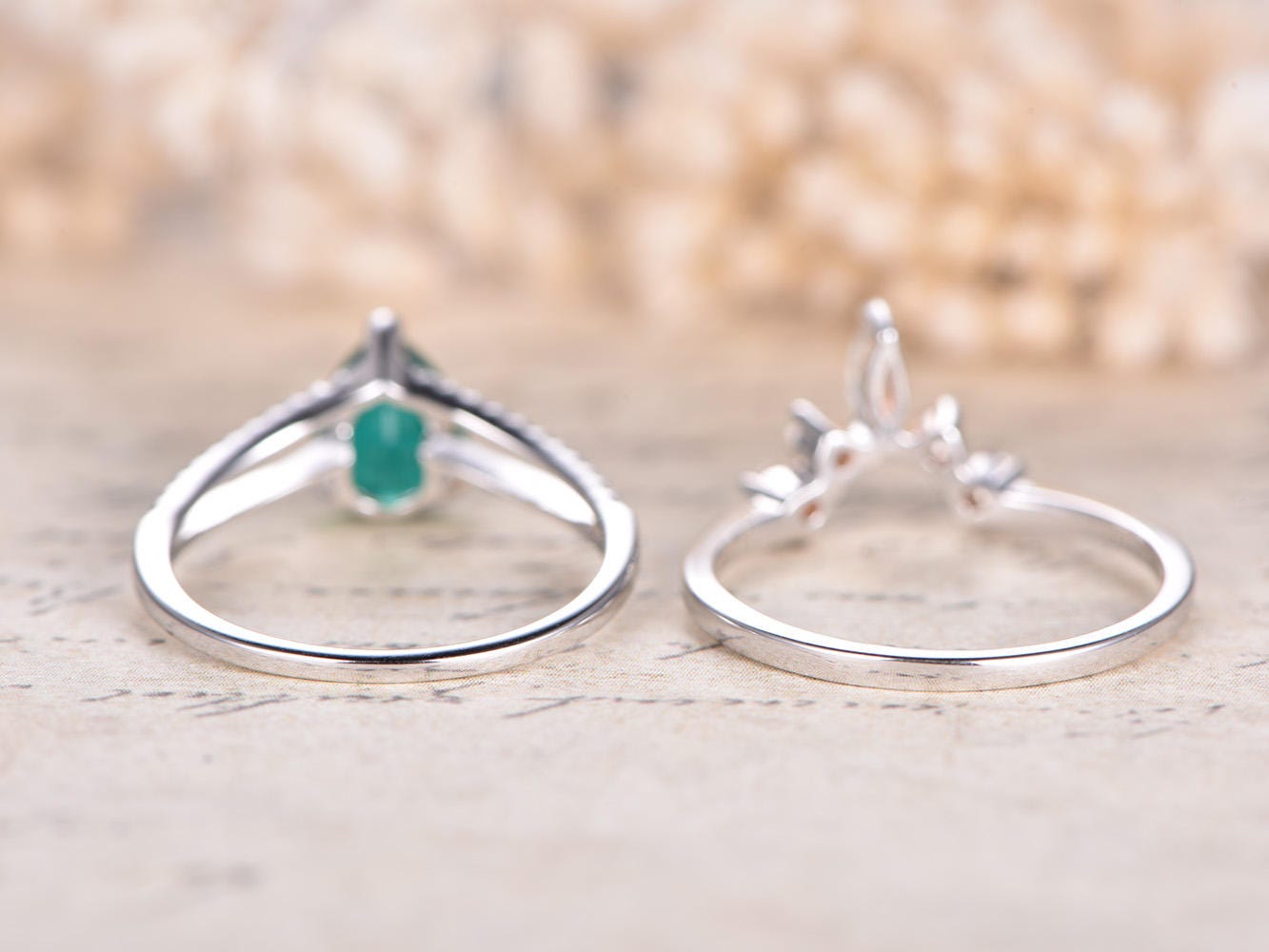 5x7mm Pear Cut Emerald Engagement Ring Set 2pcs 14K White Gold Diamond Split Shank | Topaz Curved Matching Band