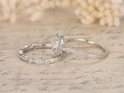 5x7mm-pear-cut-moissanite-engagement-ring-set-2pcs-14k-white-gold-diamond-halo-art-deco-band