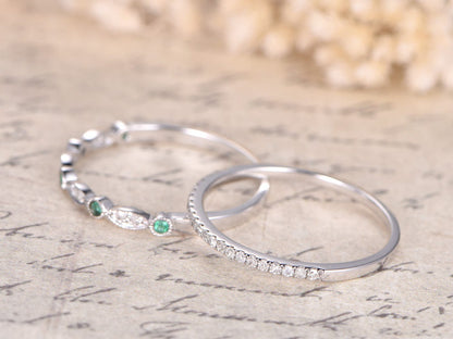 diamond-emerald-wedding-band-set-2pcs-14k-white-gold-half-eternity-design