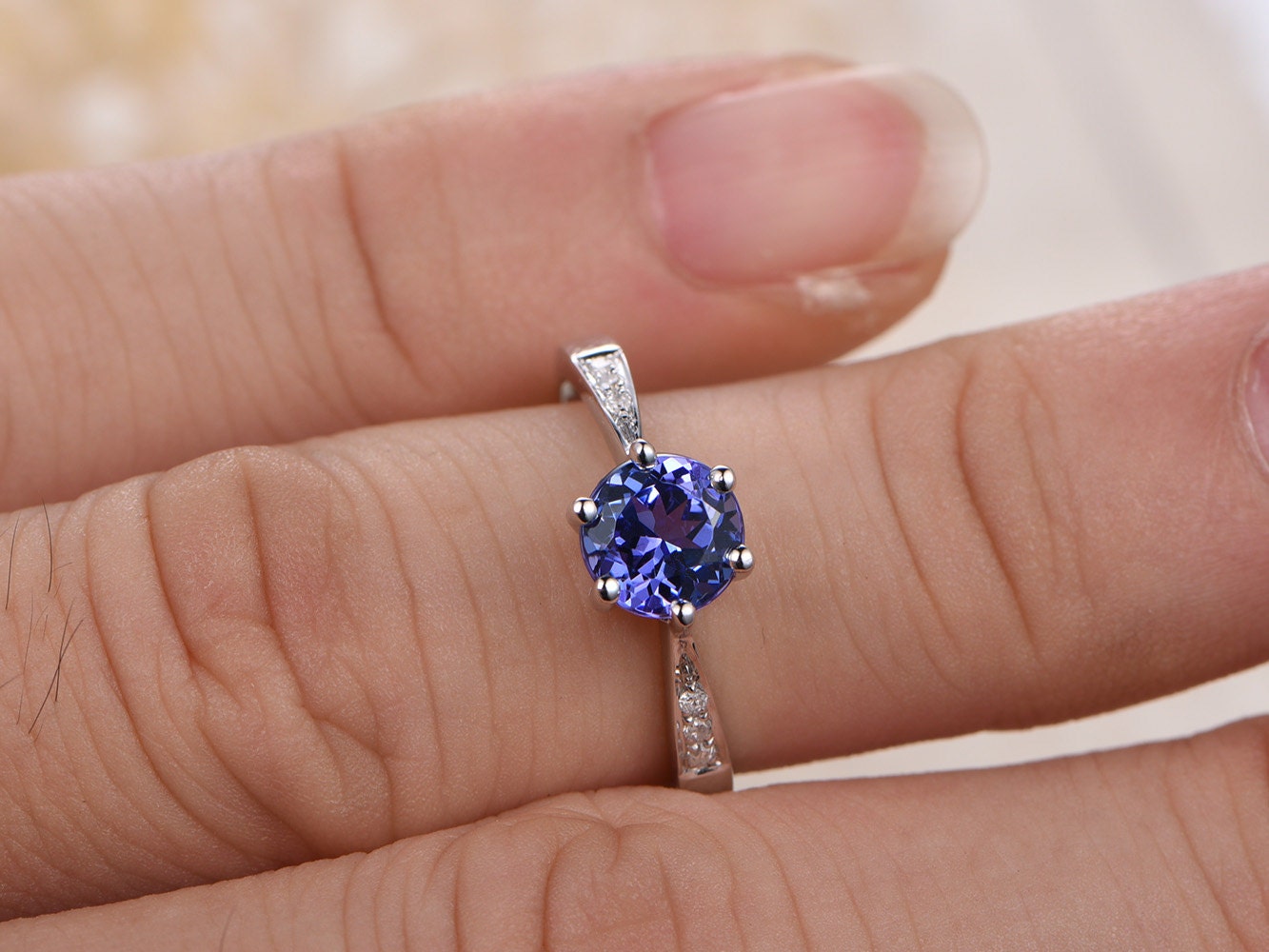 1.15ct-round-cut-tanzanite-engagement-ring-14k-white-gold-blue-gemstone-6-prongs-design-diamond-band